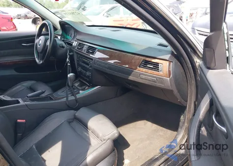 2006 BMW 330Xi from USA, damaged, VIN WBAVD33556KV67172